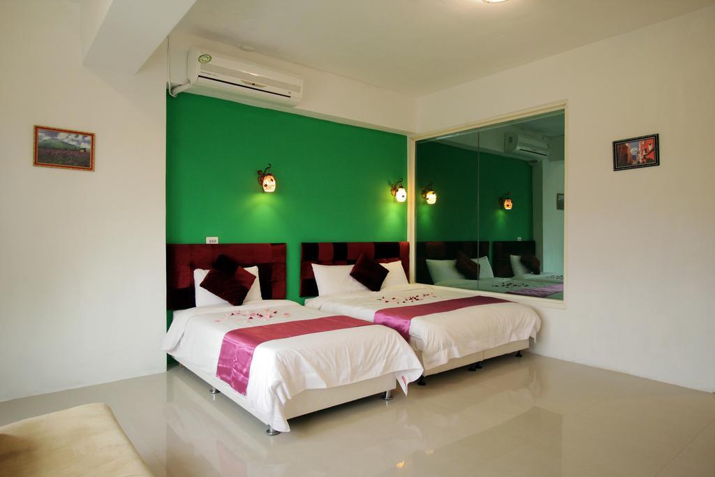 Rainbowtown Hotel Хуалиен Сити Стая снимка
