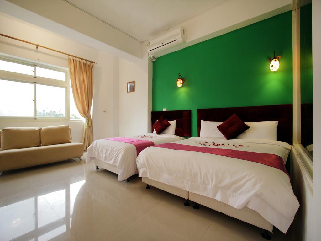 Rainbowtown Hotel Хуалиен Сити Стая снимка
